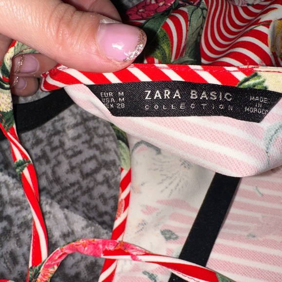 Zara medium floral and stripped blouse. - Picture 8 of 8